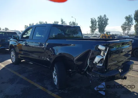 2022 Chevrolet Silverado 1500 2Wd Short Bed Custom z USA, uszkodzony, nr VIN 3GCPABEK3NG592577